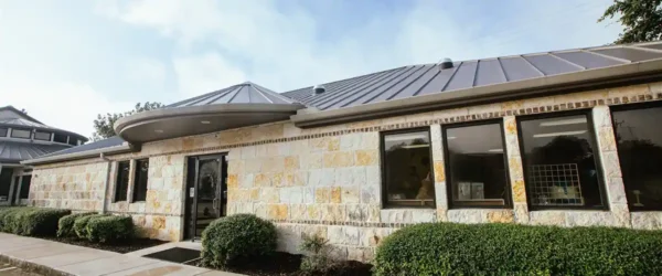 kitty-hawk-animal-hospital-front kitty-hawk-animal-hospital-front